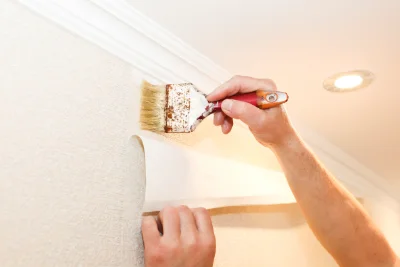 Pose de papier peint au Thoult-Trosnay — revêtements muraux et toiles de verre